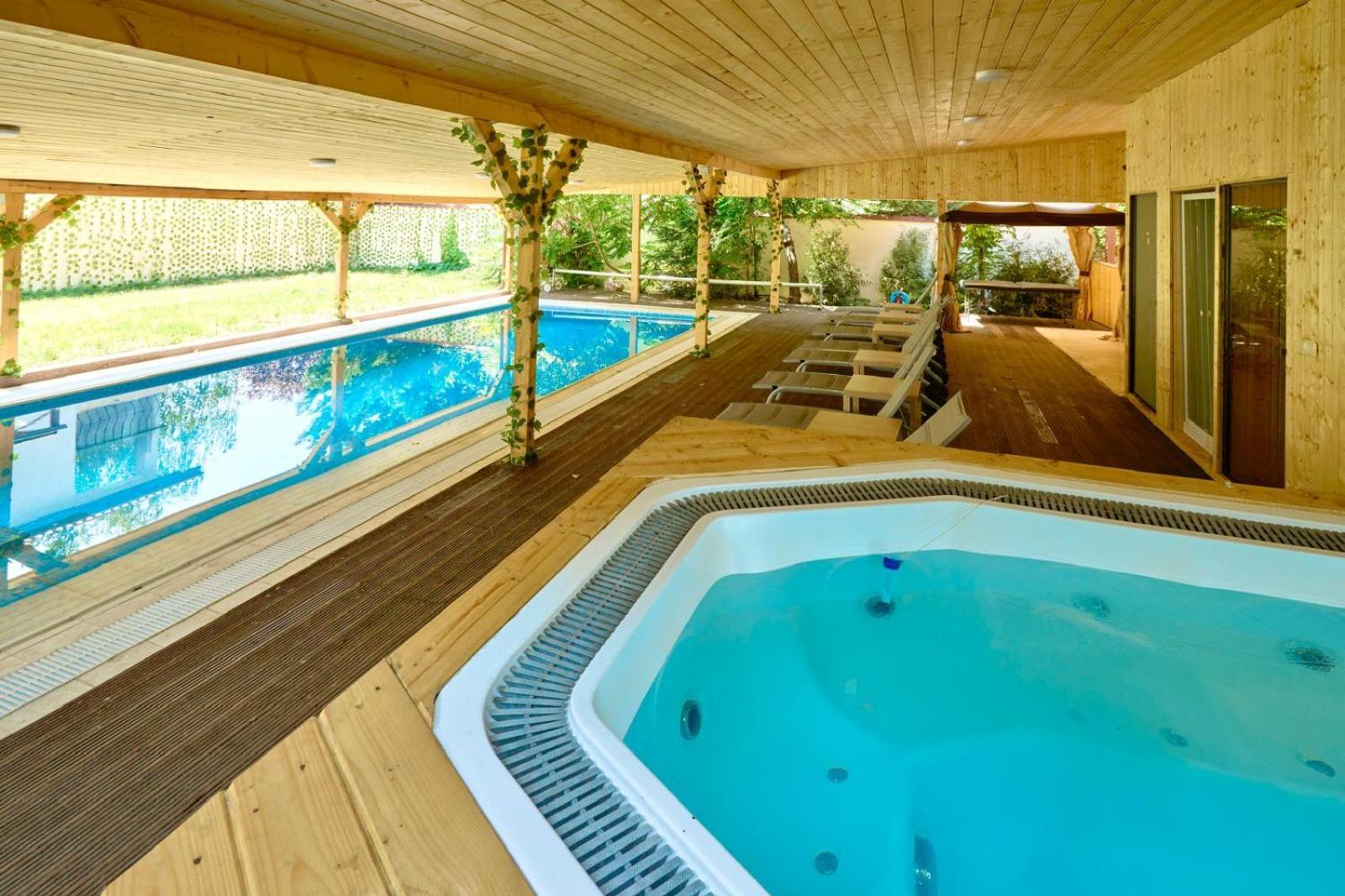 Therme Airport Resort Corbeanca ภายนอก รูปภาพ