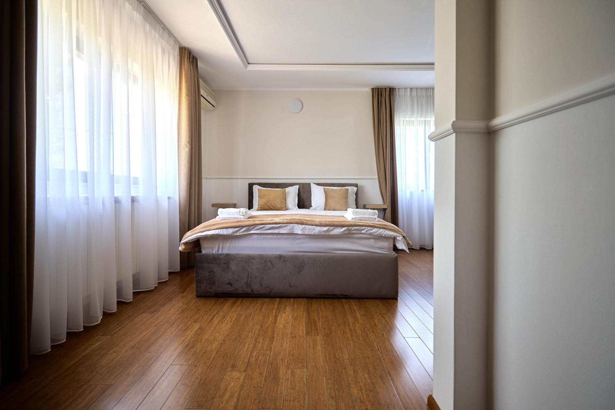 Therme Airport Resort Corbeanca ภายนอก รูปภาพ