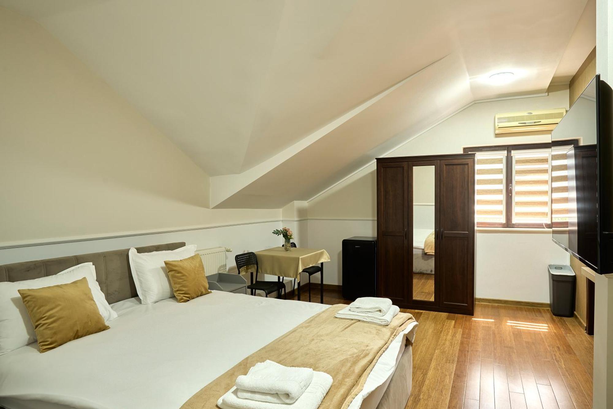 Therme Airport Resort Corbeanca ภายนอก รูปภาพ